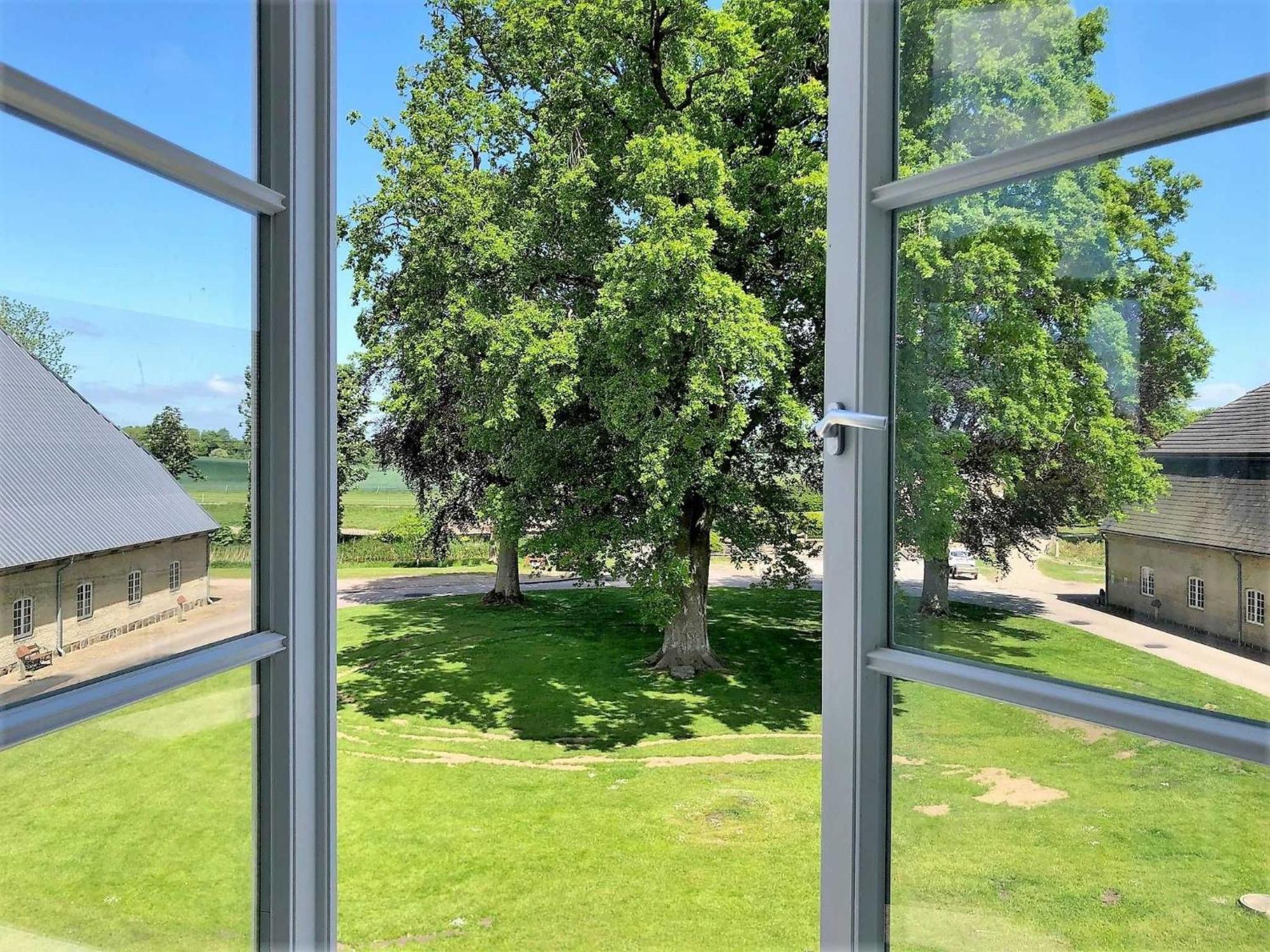 Ferienwohnungen Herrenhaus Gut Oestergaard Steinberg  Exteriör bild