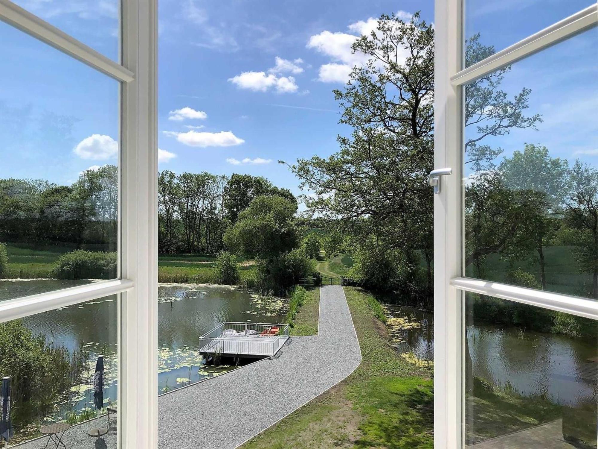Ferienwohnungen Herrenhaus Gut Oestergaard Steinberg  Exteriör bild